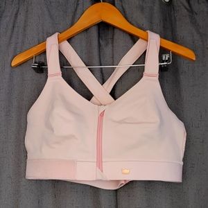 SHEFIT Ultimate Sports Bra
